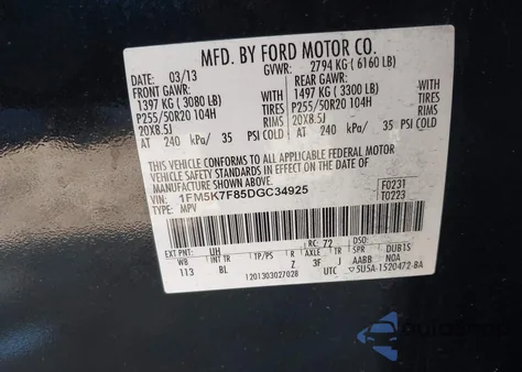 2013 Ford Explorer Limited z USA, uszkodzony, nr VIN 1FM5K7F85DGC34925